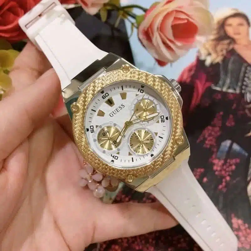 ساعة جيس للسيدات W1094L1