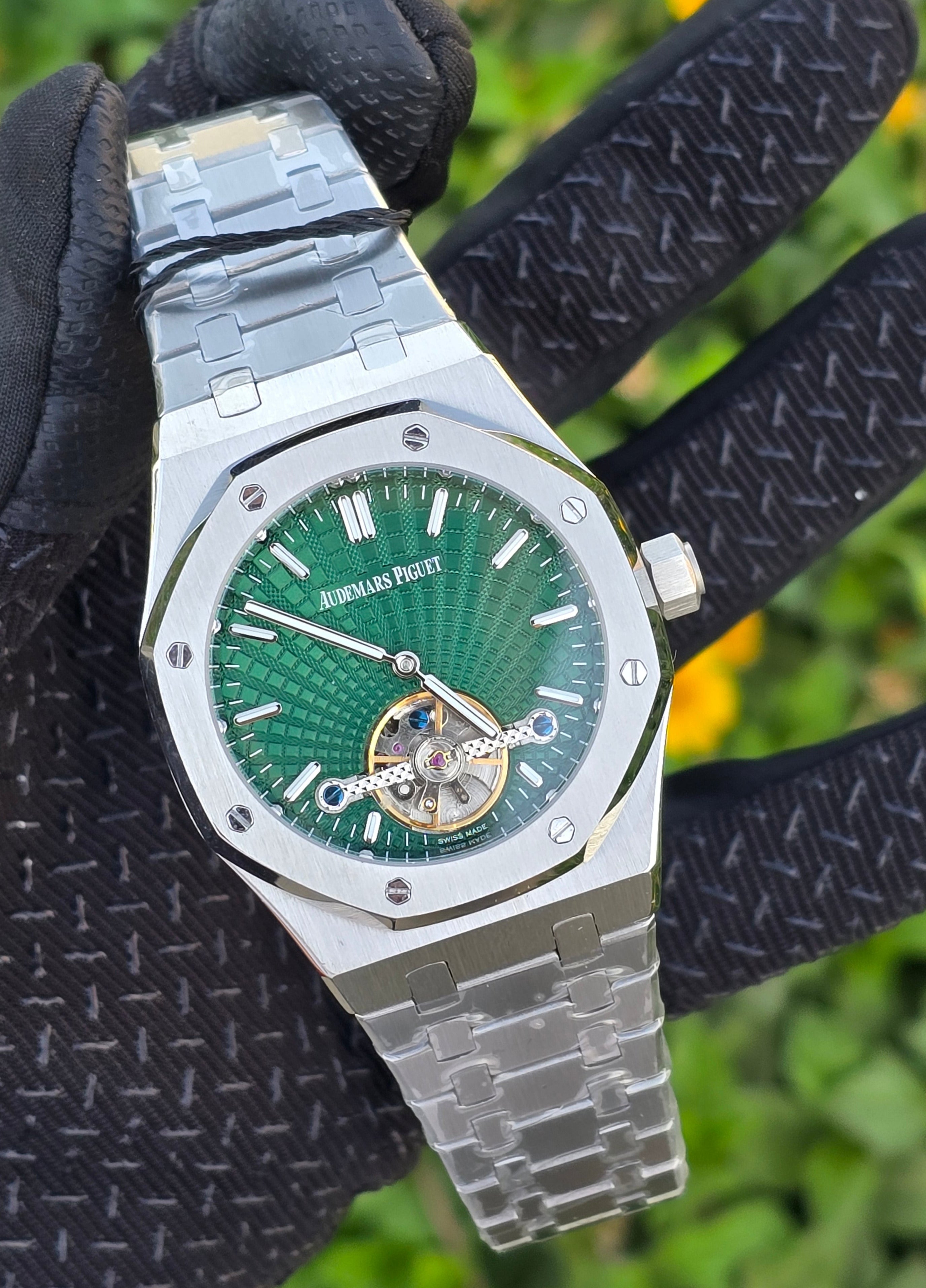 Audemars Piguet Royal Oak Stainless Steel - Silver & Green Dial