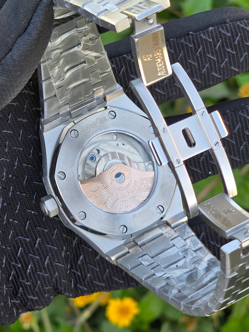 Audemars Piguet Royal Oak Stainless Steel - Silver & Green Dial
