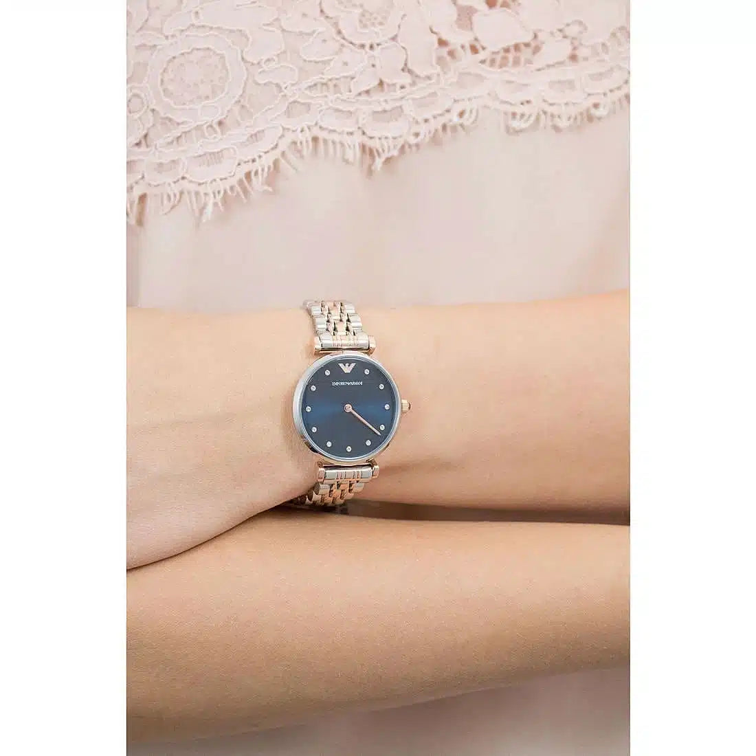 ساعة امبوريو ارماني للنساء AR11092