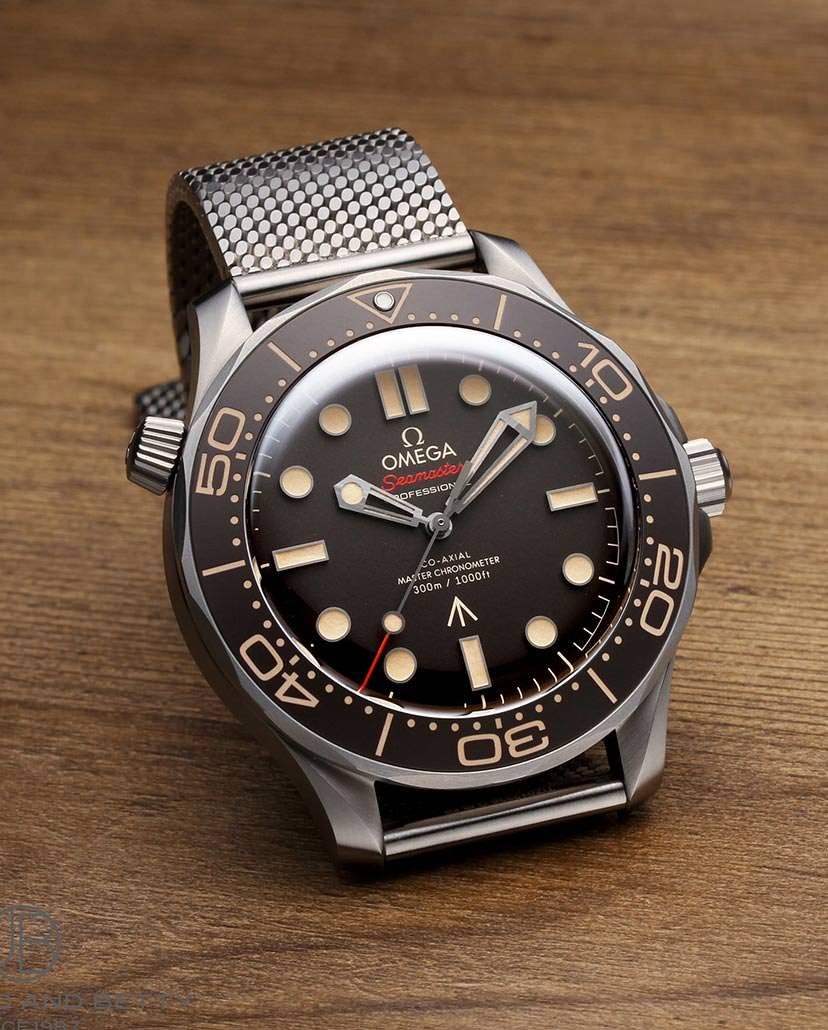 Omega Seamaster 007  Mirror Original Men's Watch