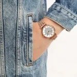 ساعة امبوريو ارماني للنساء