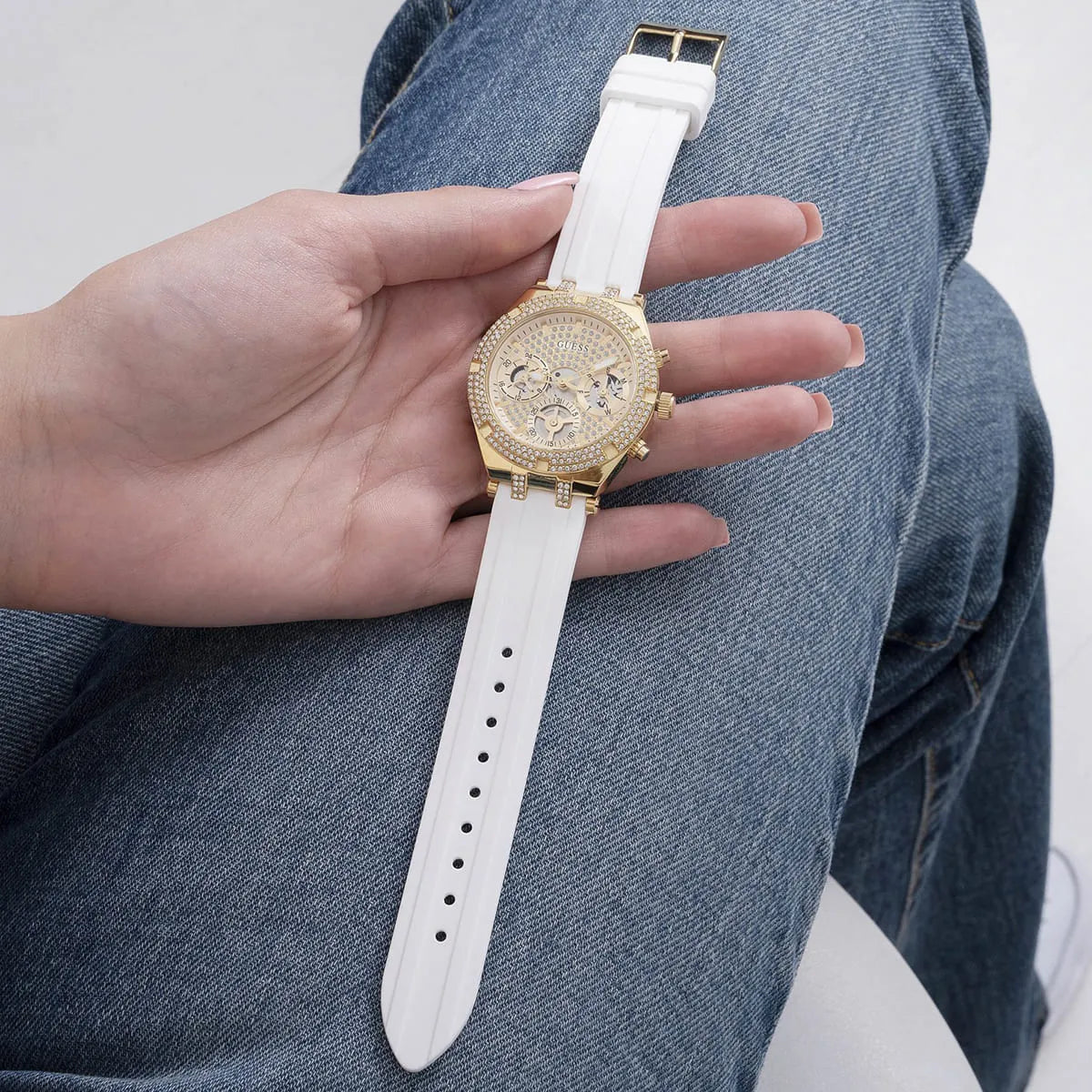 ساعة جيس للنساء GW0407L2