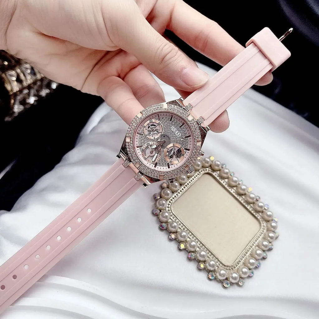 ساعة جيس للنساء GW0407L3