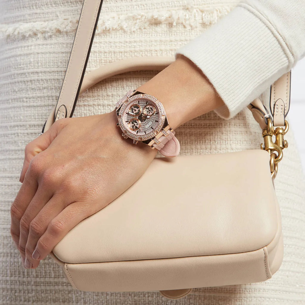 ساعة جيس للنساء GW0407L3