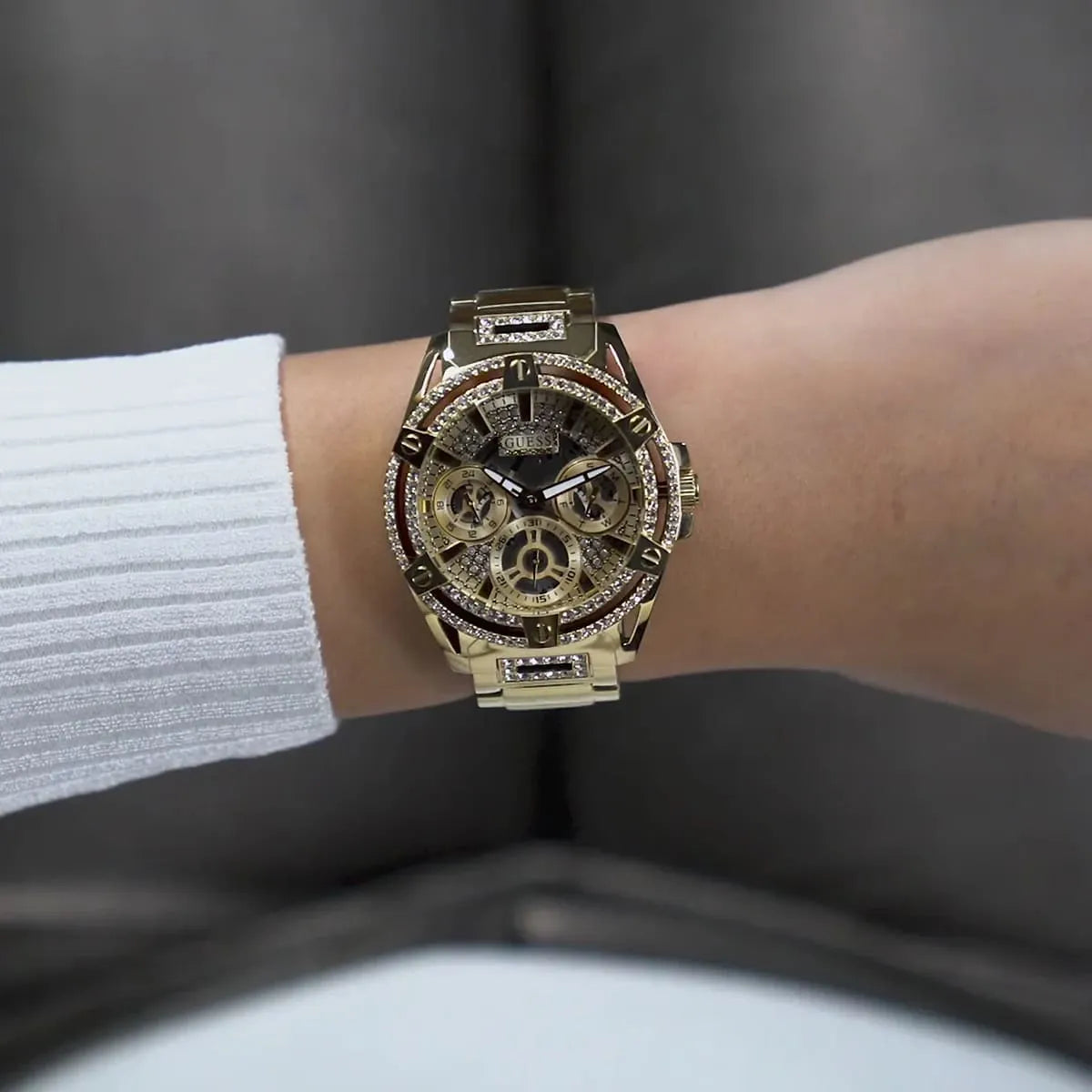 ساعة جيس للنساء GW0464L2