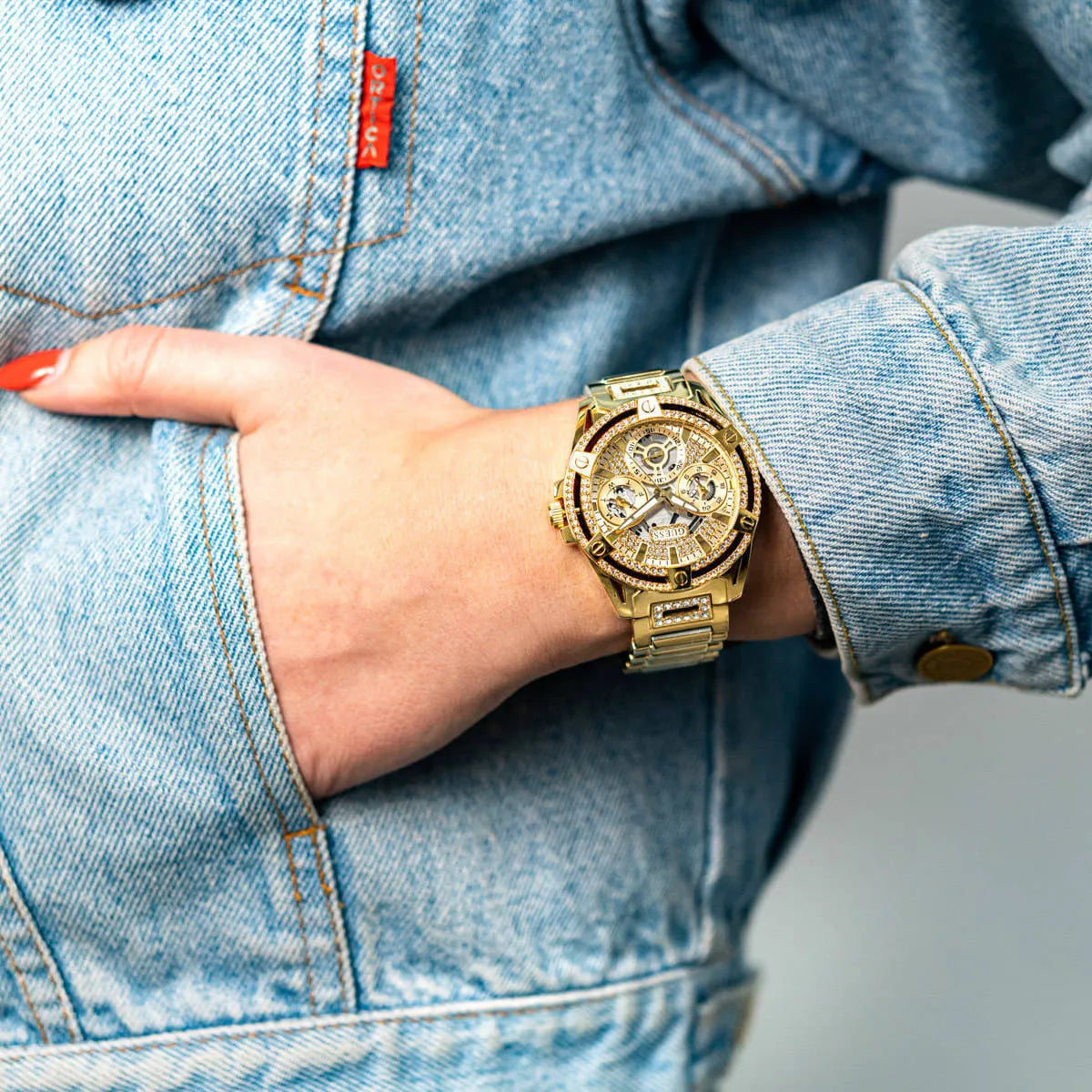 ساعة جيس للنساء GW0464L2