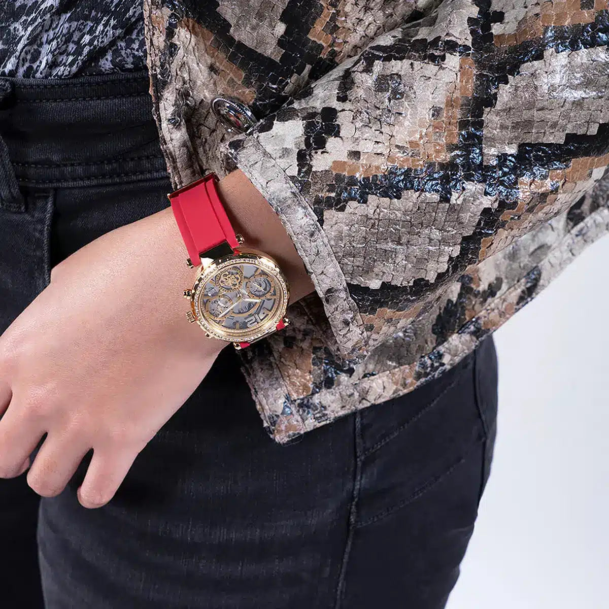 ساعة جيس للنساء GW0484L1