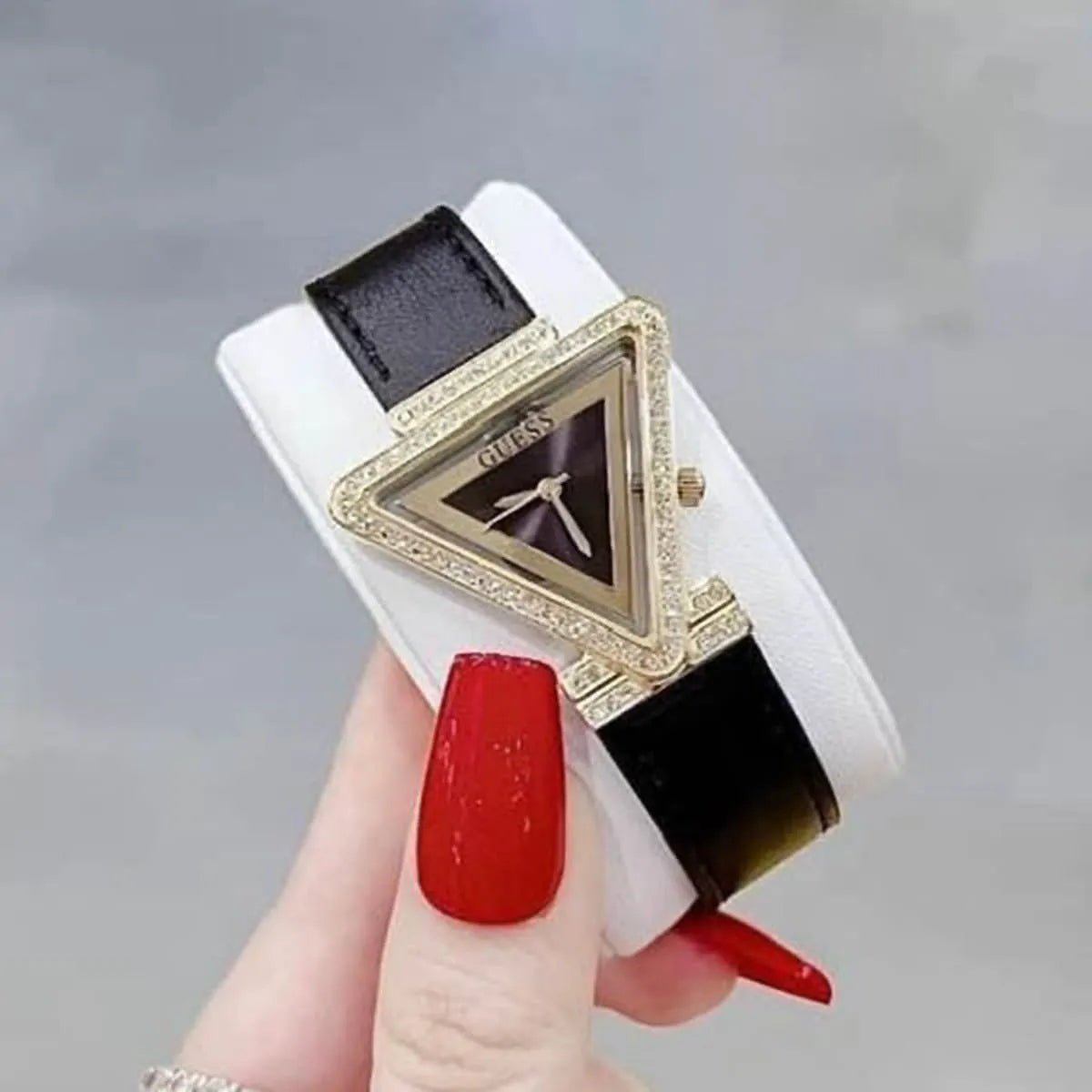 ساعة جيس للنساء GW0504L1