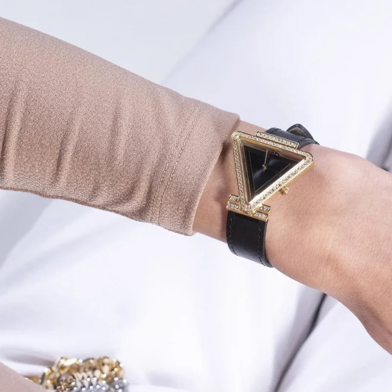 ساعة جيس للنساء GW0504L5