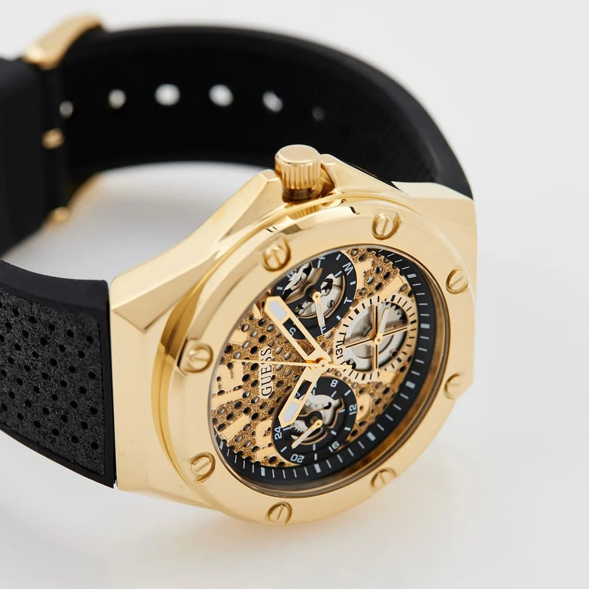 ساعة جيس للنساء GW0620L2