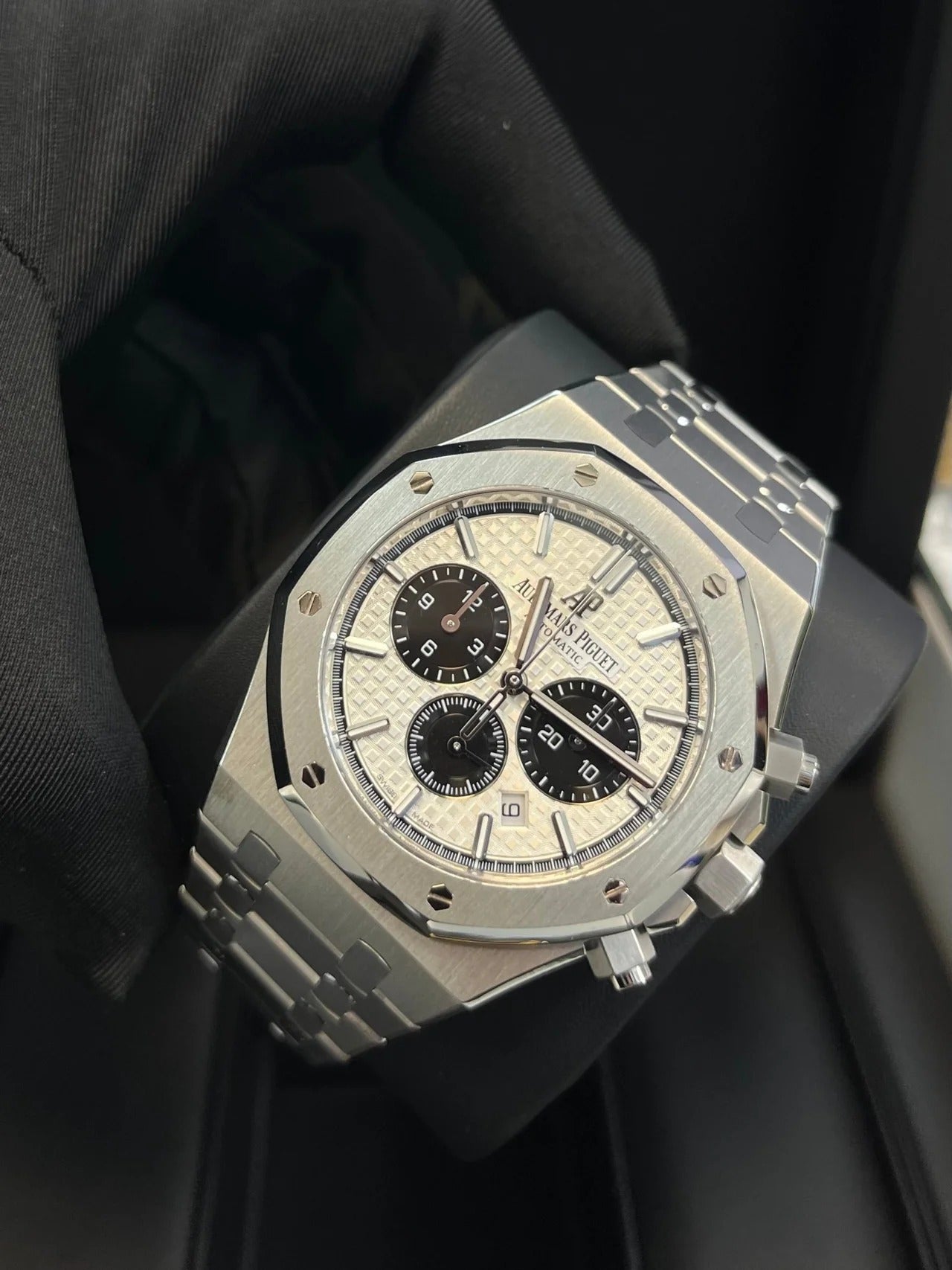 Audemars Piguet Mirror Original