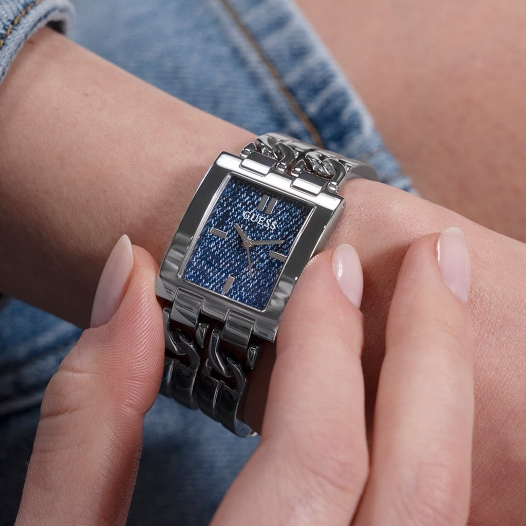 ساعة Guess للنساء GW0807L1