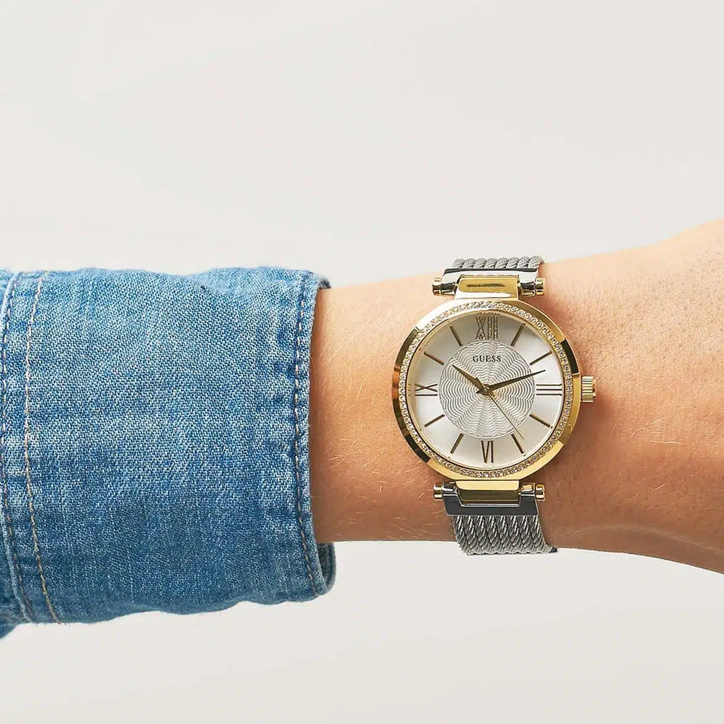 ساعة جيس للنساء W0638L7