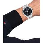 Tommy Hilfiger Men’s Watch – Model 1792104